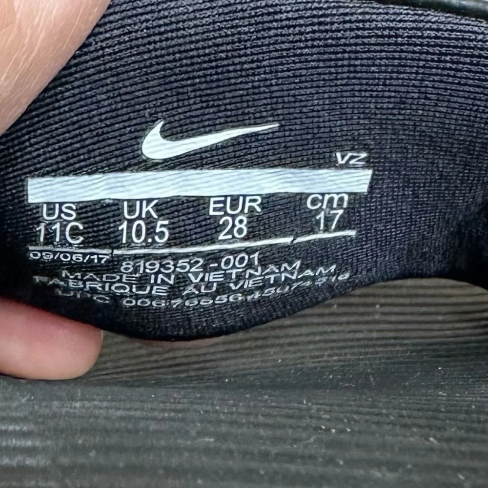 Nike Black Classic Slides Sandals Size 11 C Toddler